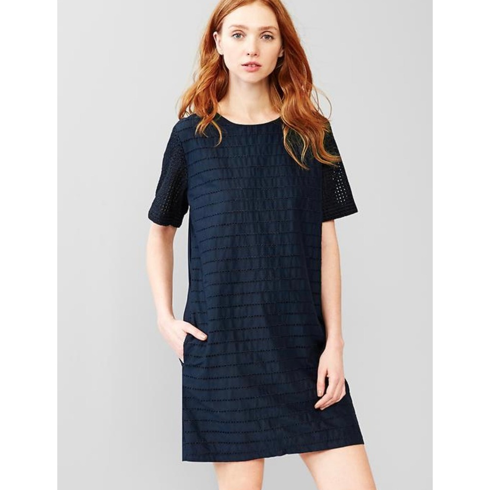GAP Dress Size 16 Navy Blue Eyelet Shift‎ Dress Casual Career PERFECT 💙💙❤️